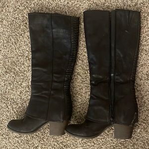 Fergalicious knee high black boots- 8